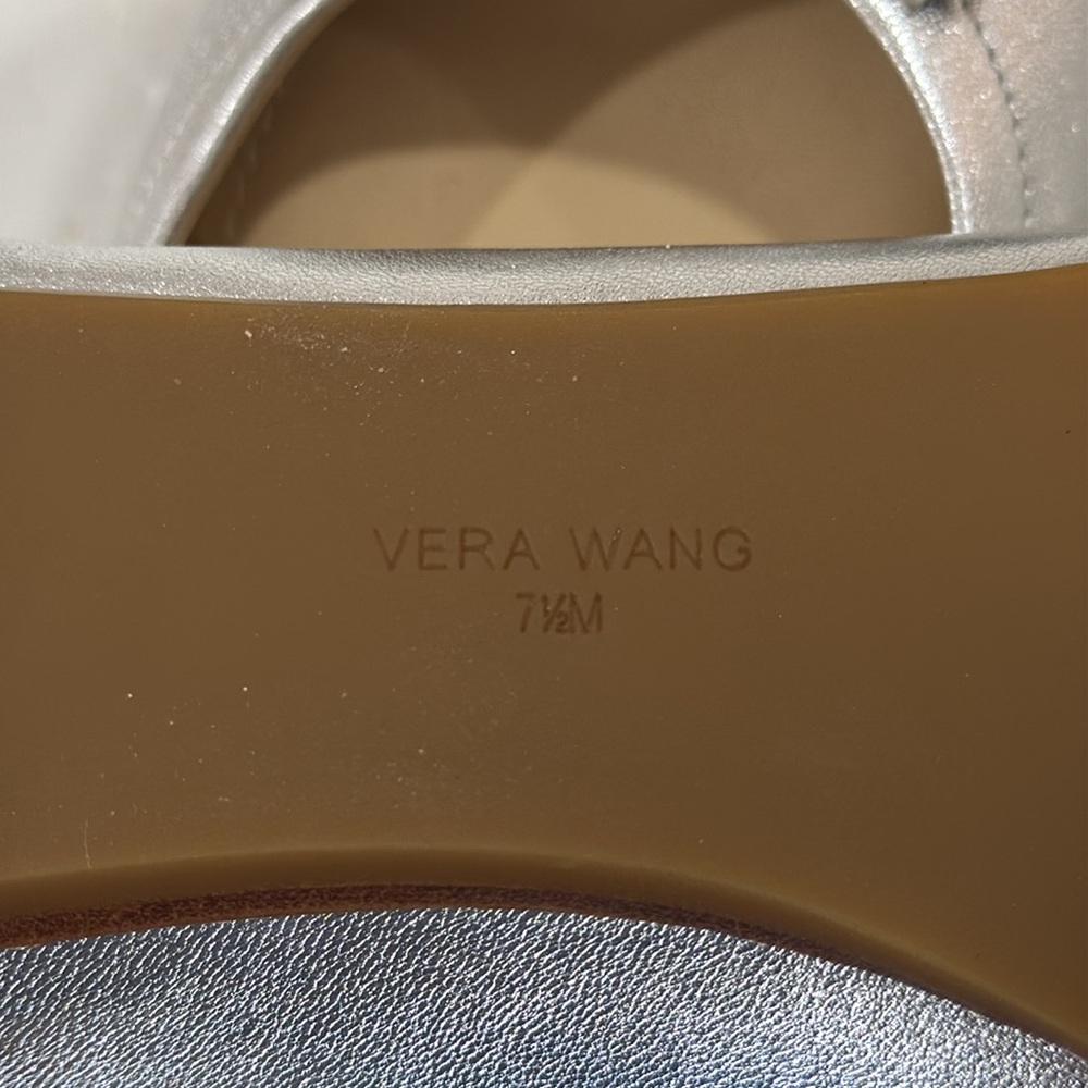 Vera Wang Size 7.5 Ballet Falts never been worn. - Picture 5 of 7